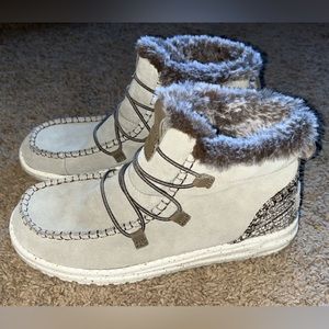Hey Dudes Winter Boots